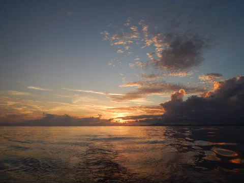 Solnedgang med BVI i baggrunden