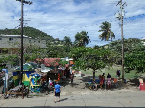 Torvet i Clifton på Union Island